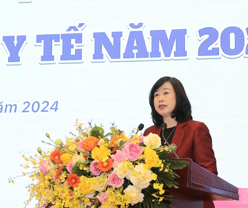 Bộ trưởng Bộ Y tế: Nhiệm vụ của ngành trong năm 2025 rất nặng nề - 1