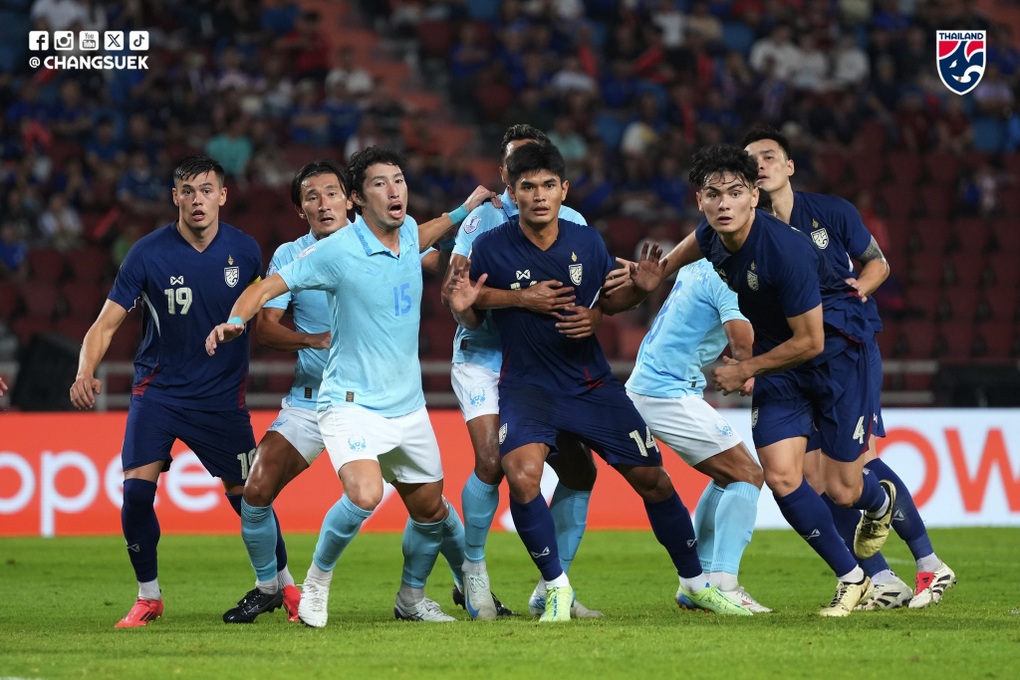 Thái Lan thắng tuyệt đối, Campuchia bị loại khỏi AFF Cup - 1