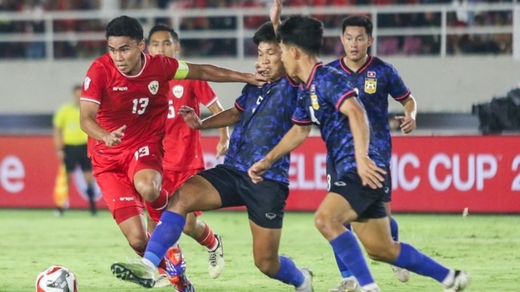 CĐV Đông Nam Á: Indonesia nhận cú sốc, bóng đá Lào làm nên lịch sử - 1