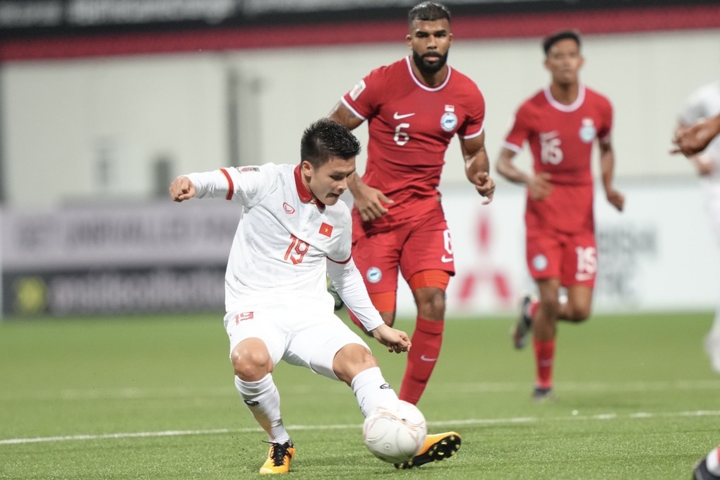 Tuyển Việt Nam đối đầu Singapore tại AFF Cup: Cả ngọt ngào và cay đắng - 1